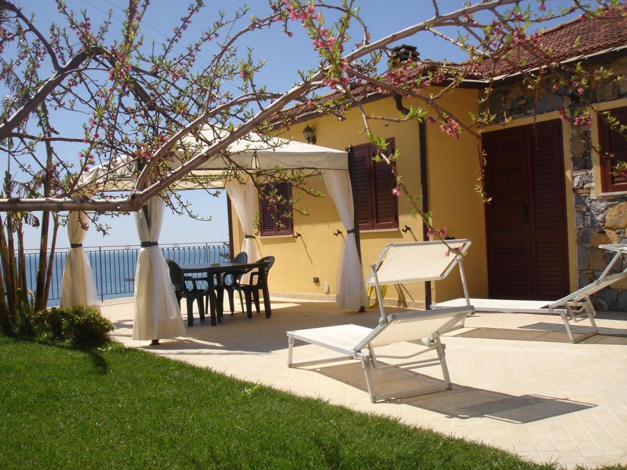 Villa del Mare Ligure Santo Stefano al Mare Exterior foto